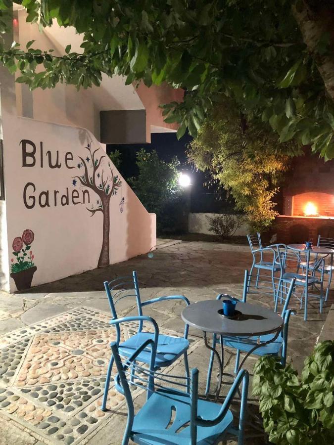 Blue Garden Inn فوركا المظهر الخارجي الصورة